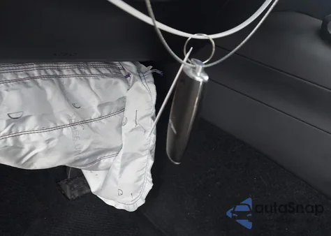 2023 Genesis Gv70 2.5T Awd z USA, uszkodzony, nr VIN KMUMADTB8PU108773